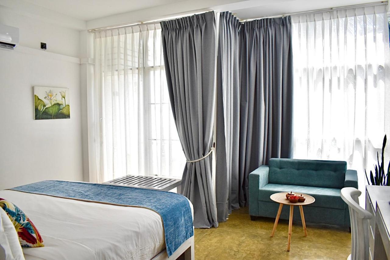 Smeralda Beach Hotel Dikwella 외부 사진