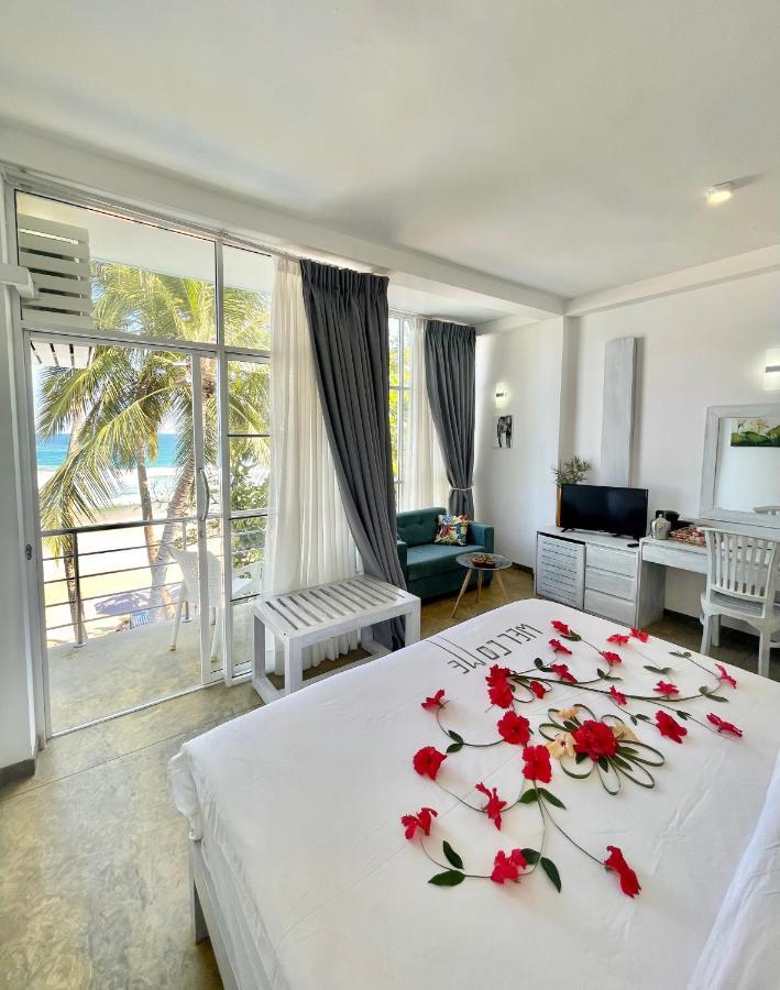 Smeralda Beach Hotel Dikwella 외부 사진